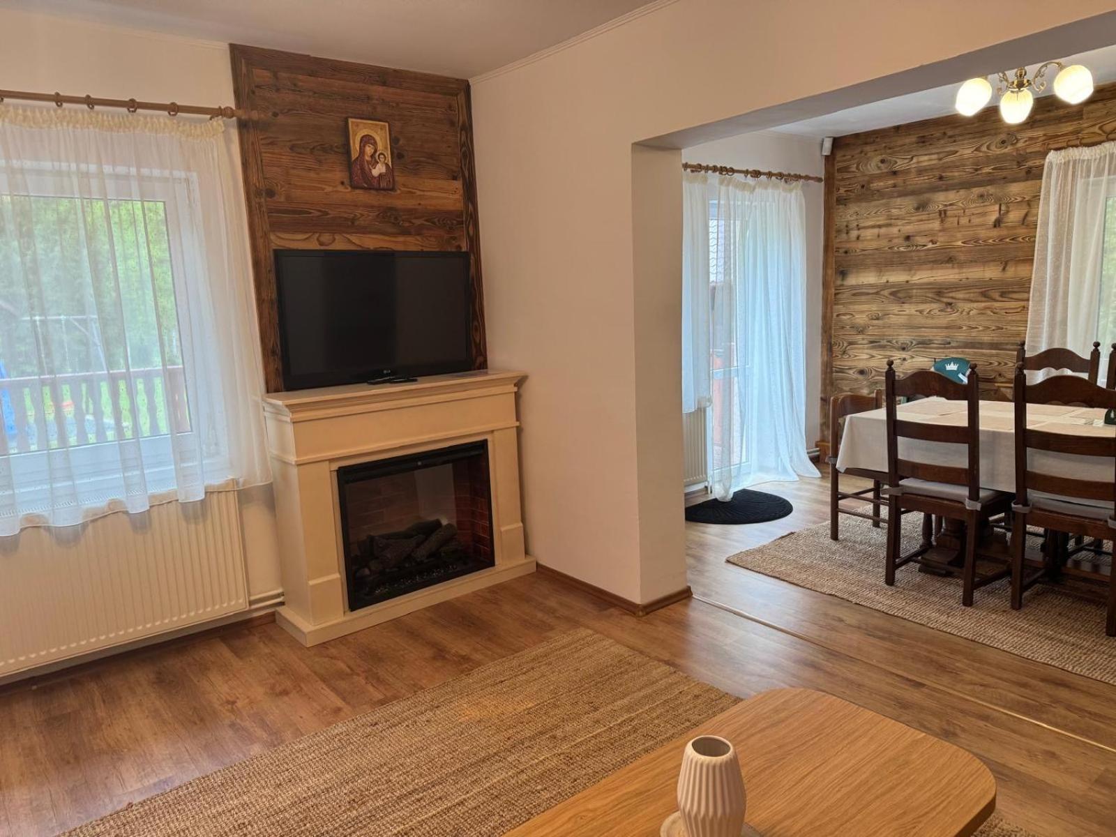 Cabana Zip Zărneşti Exteriér fotografie